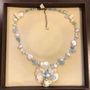 NWOT! Coin pearl necklace with blue stone accents